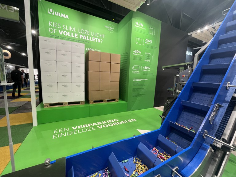 Demonstratie palletoptimalisatie dankzij Tight-Bag™ van ULMA Packaging op EMPACK 2025 Demonstratie palletoptimalisatie dankzij Tight-Bag™ van ULMA Packaging op EMPACK 2025