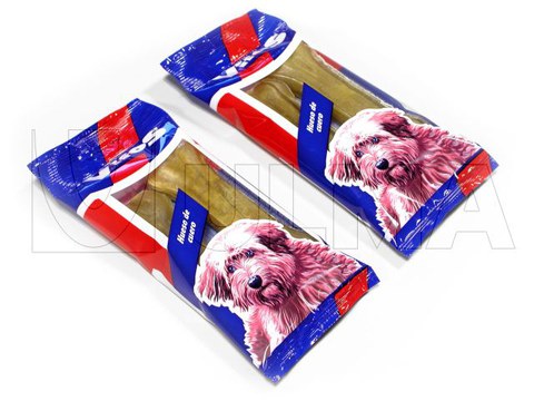 Dierenvoeding verpakt op flow pack machine (hffs)